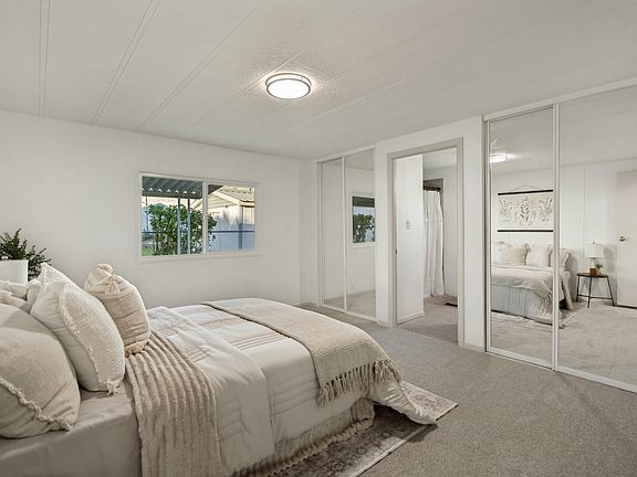 4th image of 9913 S Morning Star Way W