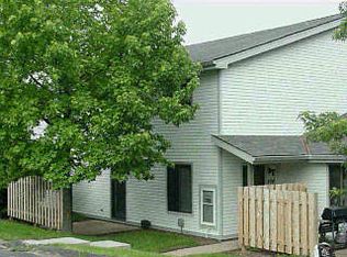 976 E Crescentville Rd, Cincinnati, OH 45246