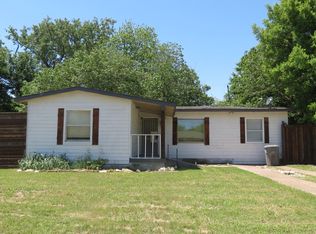 4827 Cranfill Dr, Dallas, TX 75216