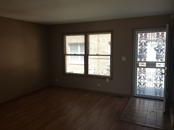 3rd image of 347 22nd Ave APT C