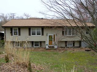 32 Lakeview Rd, Carmel, NY 10512