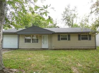 8804 Parkdale Dr, Caseyville, IL 62232
