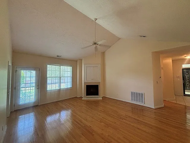3139 Wisteria Ln #202 — Photo 12