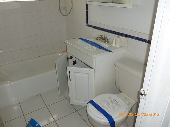 4th image of 210 Linn Ct APT C