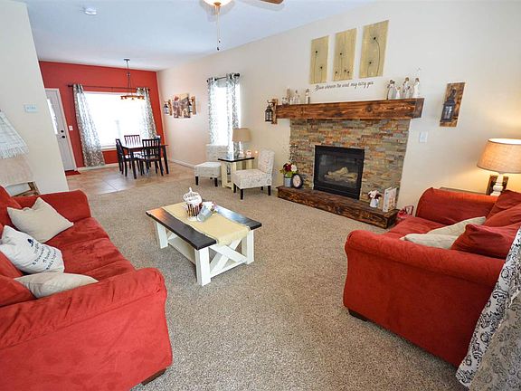 2nd image of 1425 Overbrooke Dr