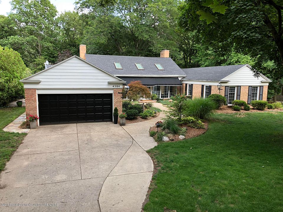 1st image of 4584 Nakoma Dr
