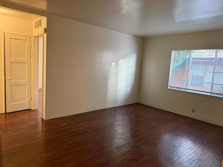 2528 Dana St #1 — Photo 3