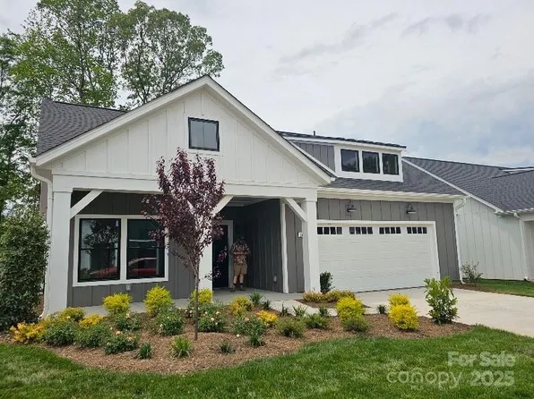 108 Lake Cove Way, Mooresville, NC 28115