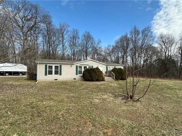 5788 E Priddy Road, Pekin, IN 47165