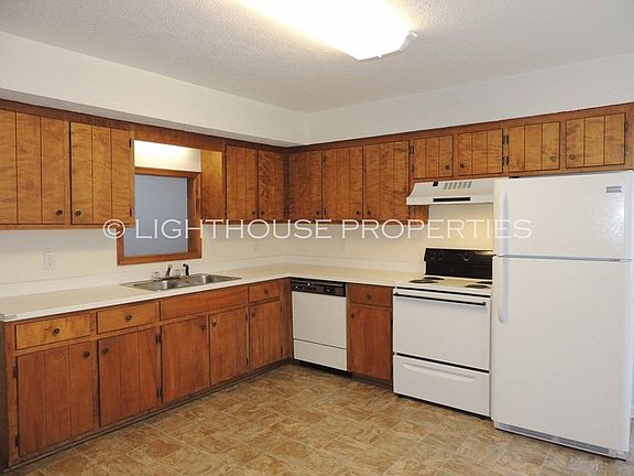 5th image of 122 Water Gate Dr #A