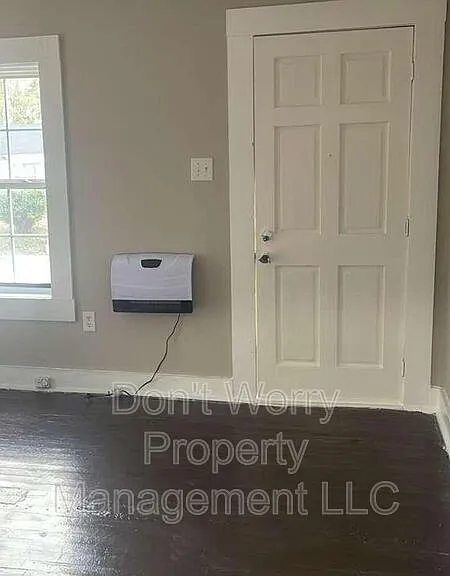 404 Carroll St — Photo 4