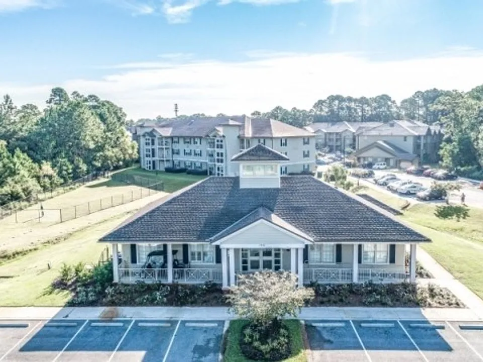 1702 Conservation Trl #205