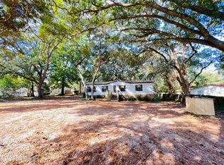 106 Elsie Dr, Hampstead, NC 28443