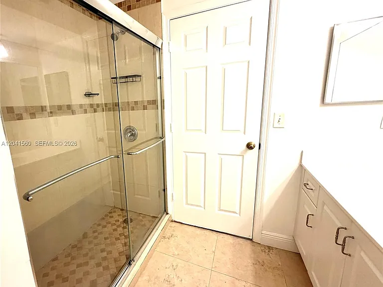 2560 Cordoba Bnd #2560 — Photo 9