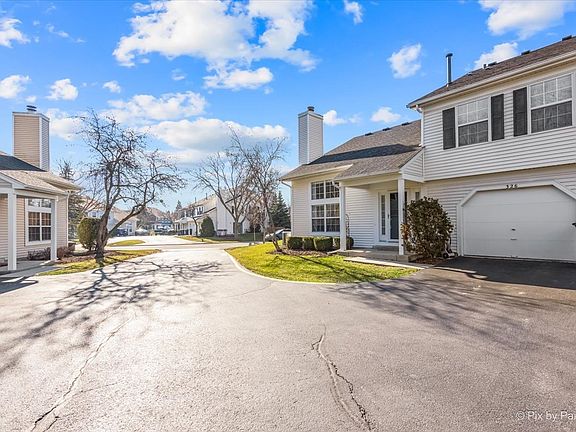 2nd image of 326 Wisteria Dr