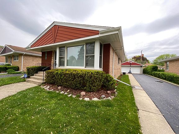 2nd image of 2241 Erika Dr