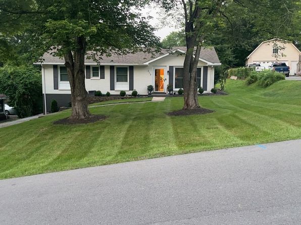 313 Hilldale Ln