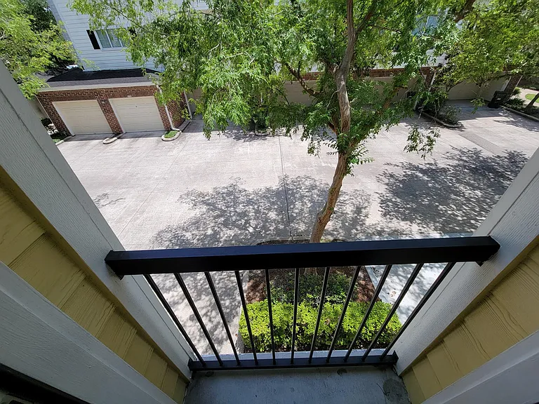 9200 Westheimer Rd #305 — Photo 14