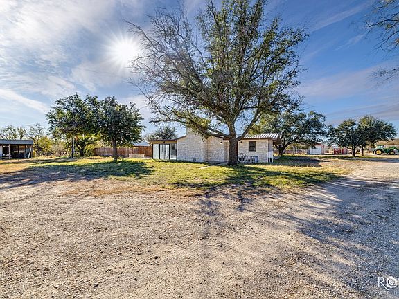 5th image of 200 Neva Rd