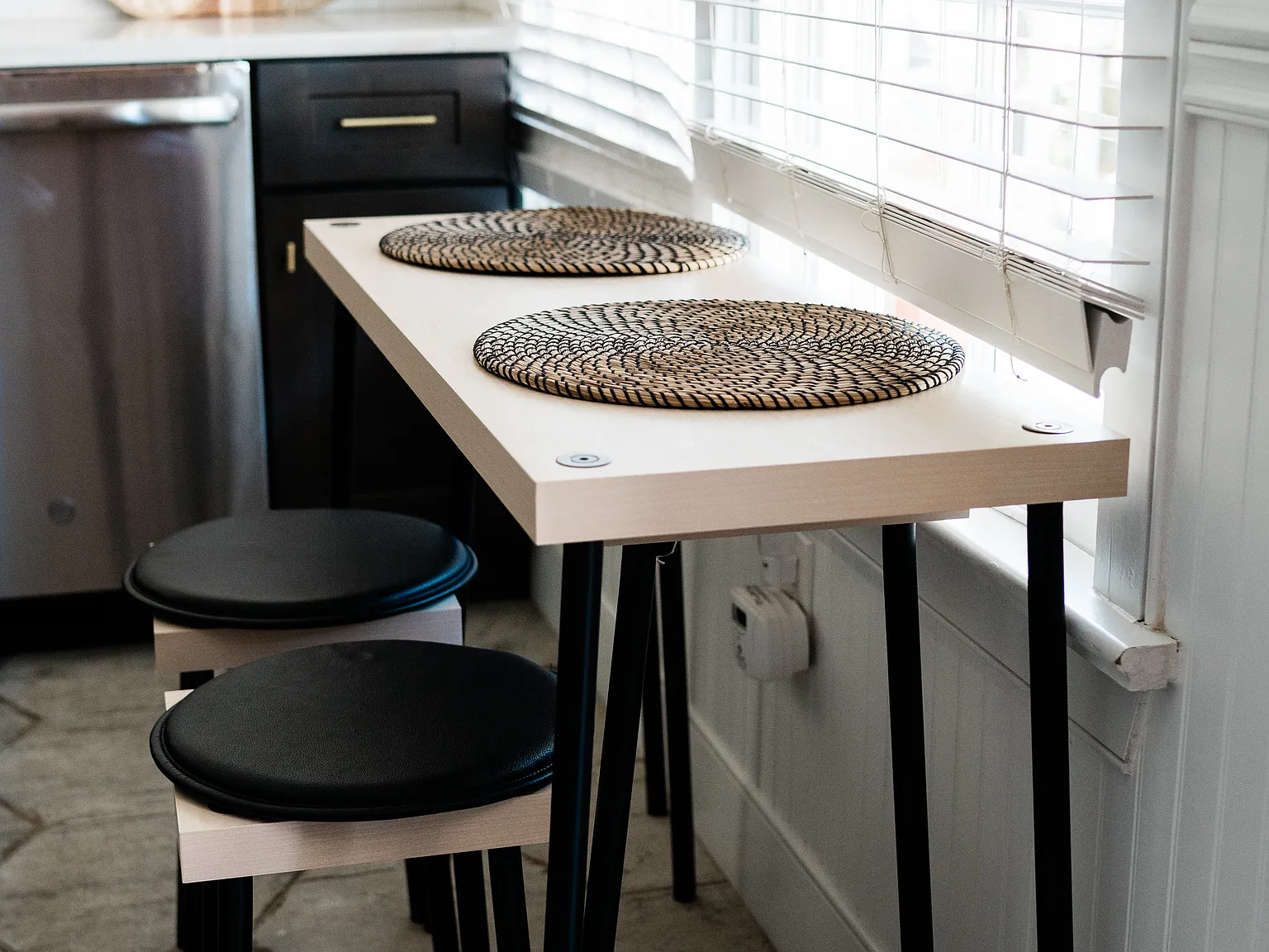 2 bed, 750 sqft, $3,200 — Photo 3