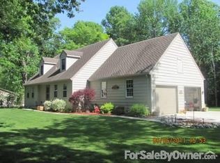 23435 Church Rd, Kansasville, WI 53139