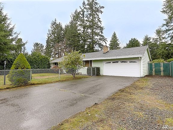 2nd image of 2903 SE Travera Dr