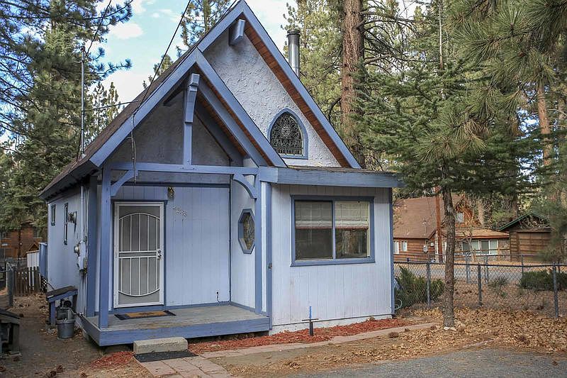 1st image of 42778 Willow Ave