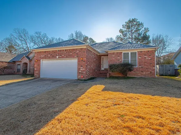 47 Zircon Dr, Maumelle, AR 72113