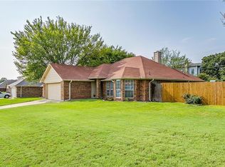 7845 Cortland Ave, North Richland Hills, TX 76182