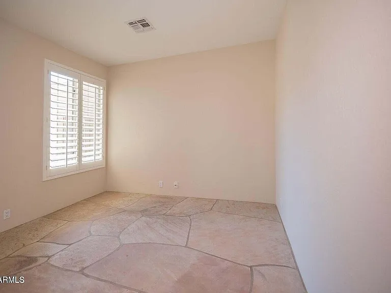 7684 E Balao Dr — Photo 22