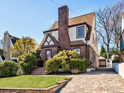 28 Hillview Avenue, Port Washington, NY, 11050