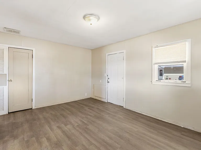 207 N Santa Fe Ave #1 — Photo 7