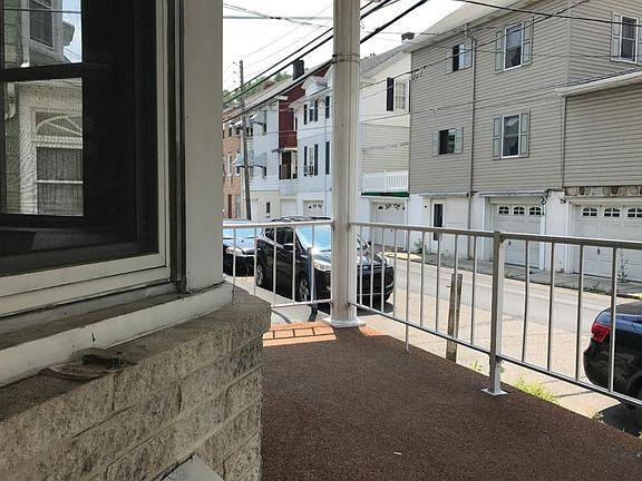 2nd image of 33 S Delaware Ave