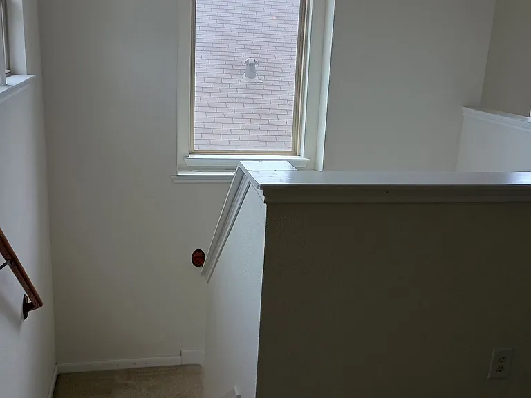 4018 Fernglade Dr — Photo 12