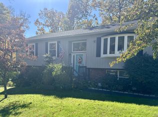 23 Allen Rd, Garrison, NY 10524