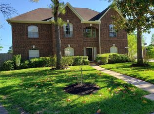 9811 Charlbrook Dr, Sugar Land, TX 77498