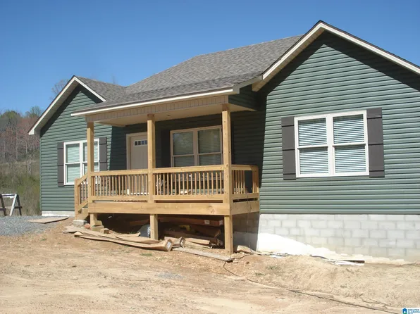 857 Peach Cir, Hayden, AL 35079