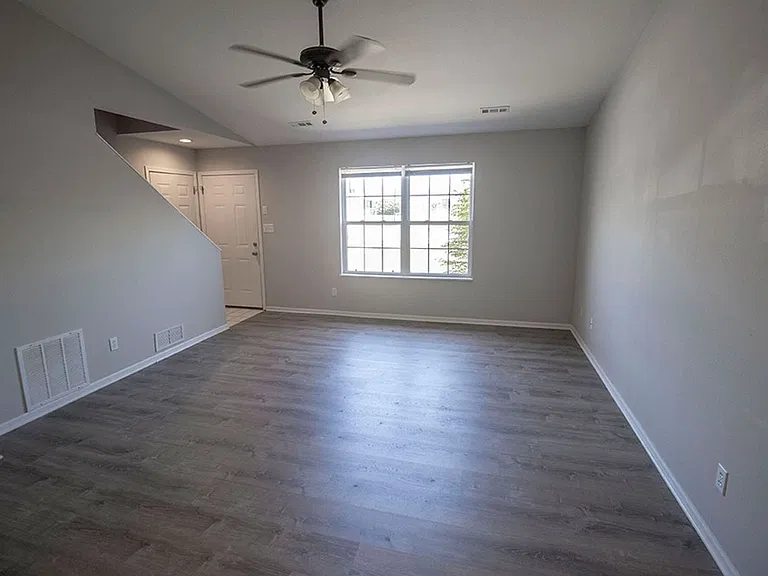 1508 Typhoon Ct — Photo 4