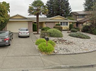 6076 Della Ct, Rohnert Park, CA 94928