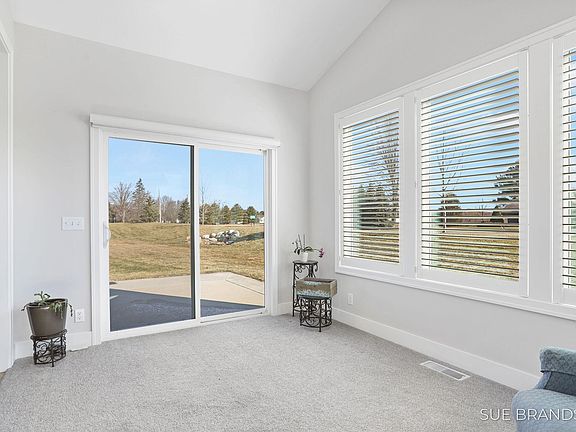5th image of 4723 Dune Grass Ln