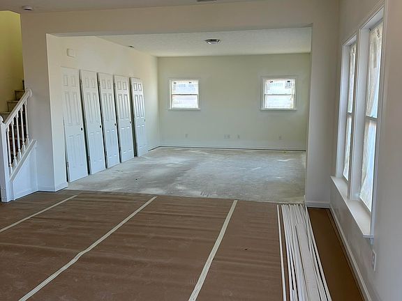 5th image of 7506 W Justice Ave