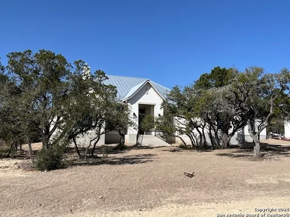 656 Annabelle Avenue, Bulverde, TX 78163