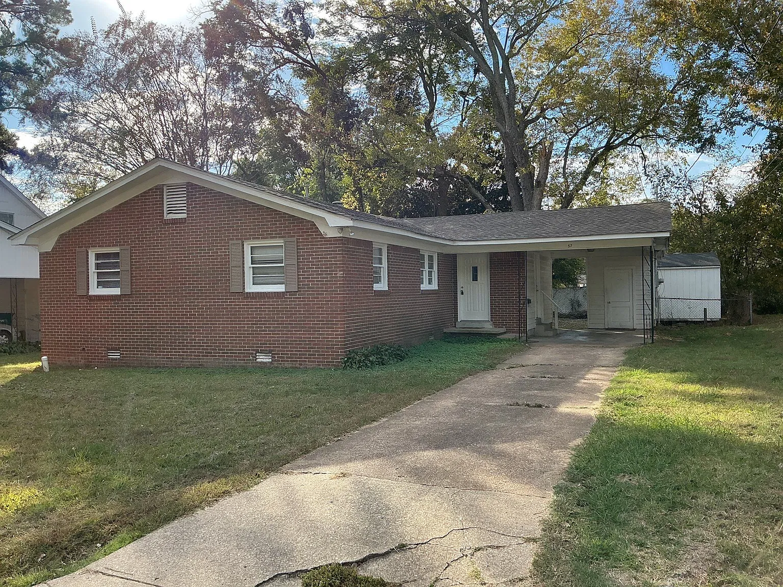 3 bed, 1192 sqft, $1,500 — Photo 1