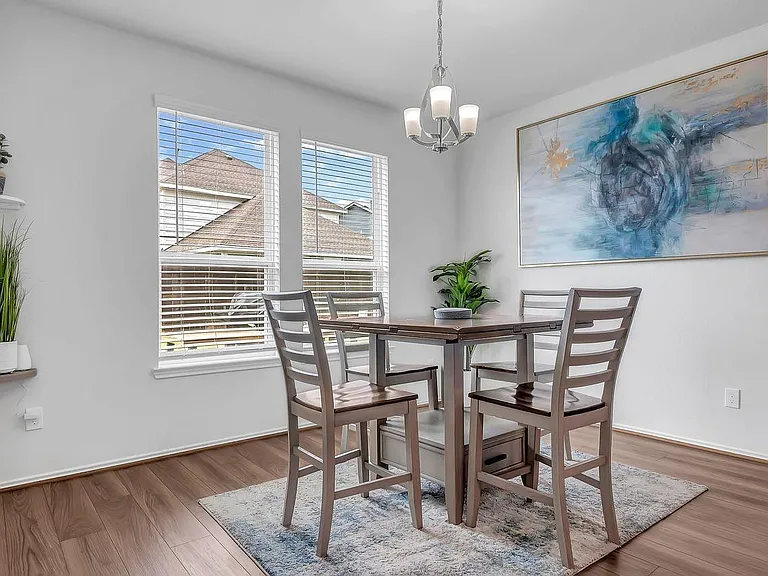 7330 Anathia Dr — Photo 4