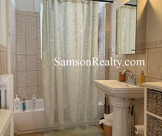 209 4th St #2 — Photo 18