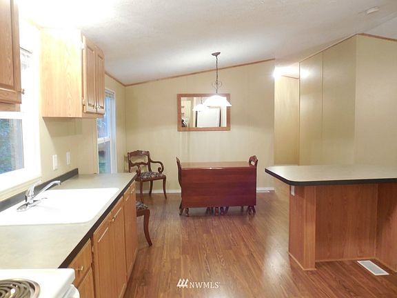 5th image of 21927 183rd Avenue SE