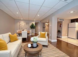 423 Cochrane Rd, Hamilton, ON L8K3G8