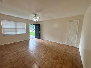 6034 SW 9th Pl APT A, Gainesville, FL 32607