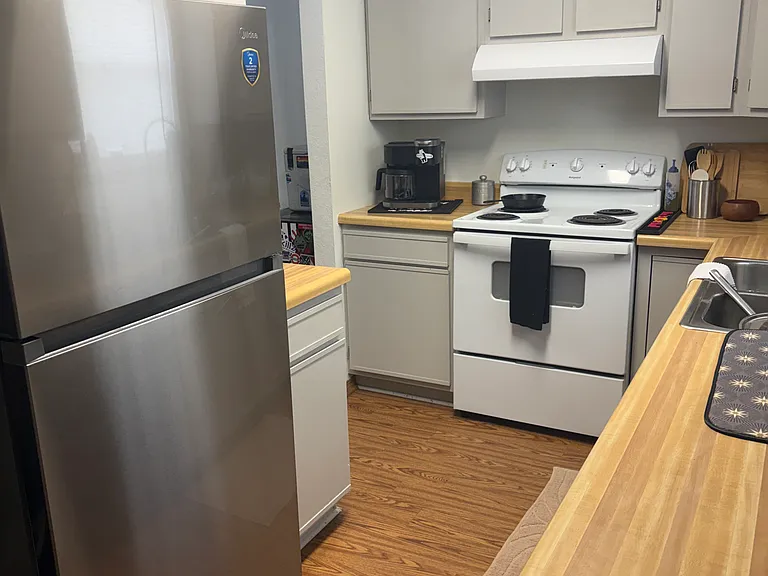 1420 E Sequoyah Ct #1420 — Photo 8