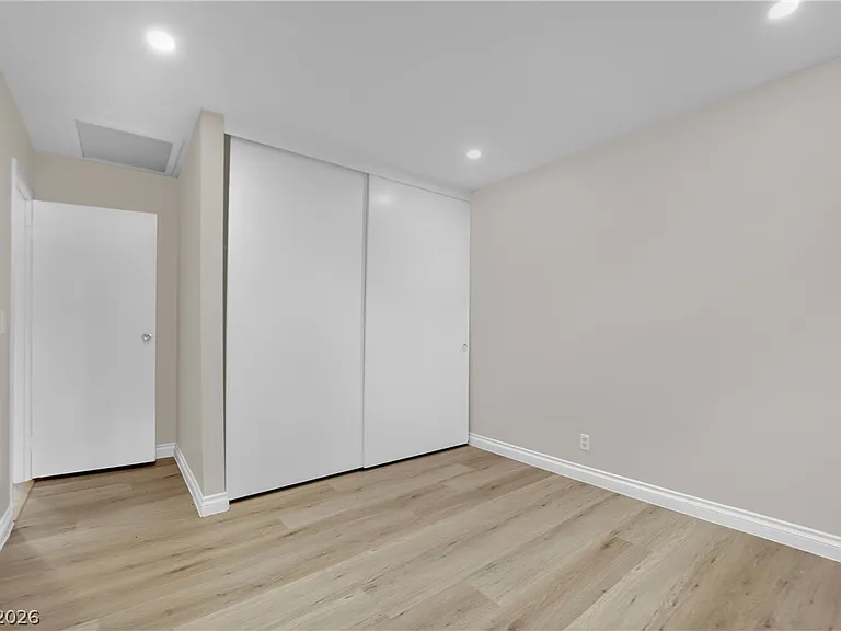 7156 Enterprise Dr — Photo 24